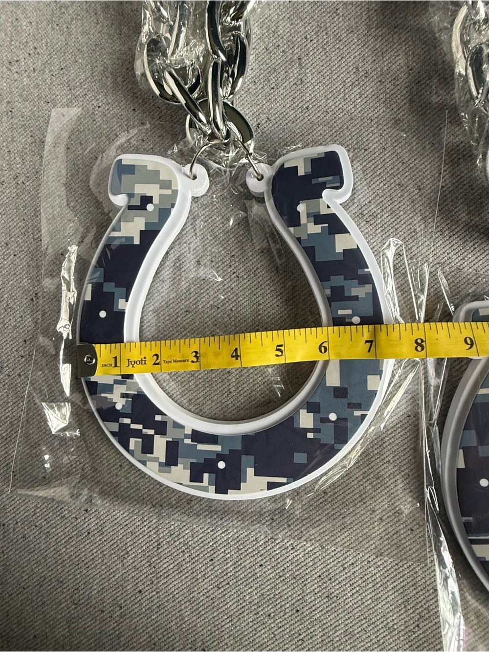 NFL Colts Commemorative Chain & Pendant - set of 2 - Picture 6 of 6